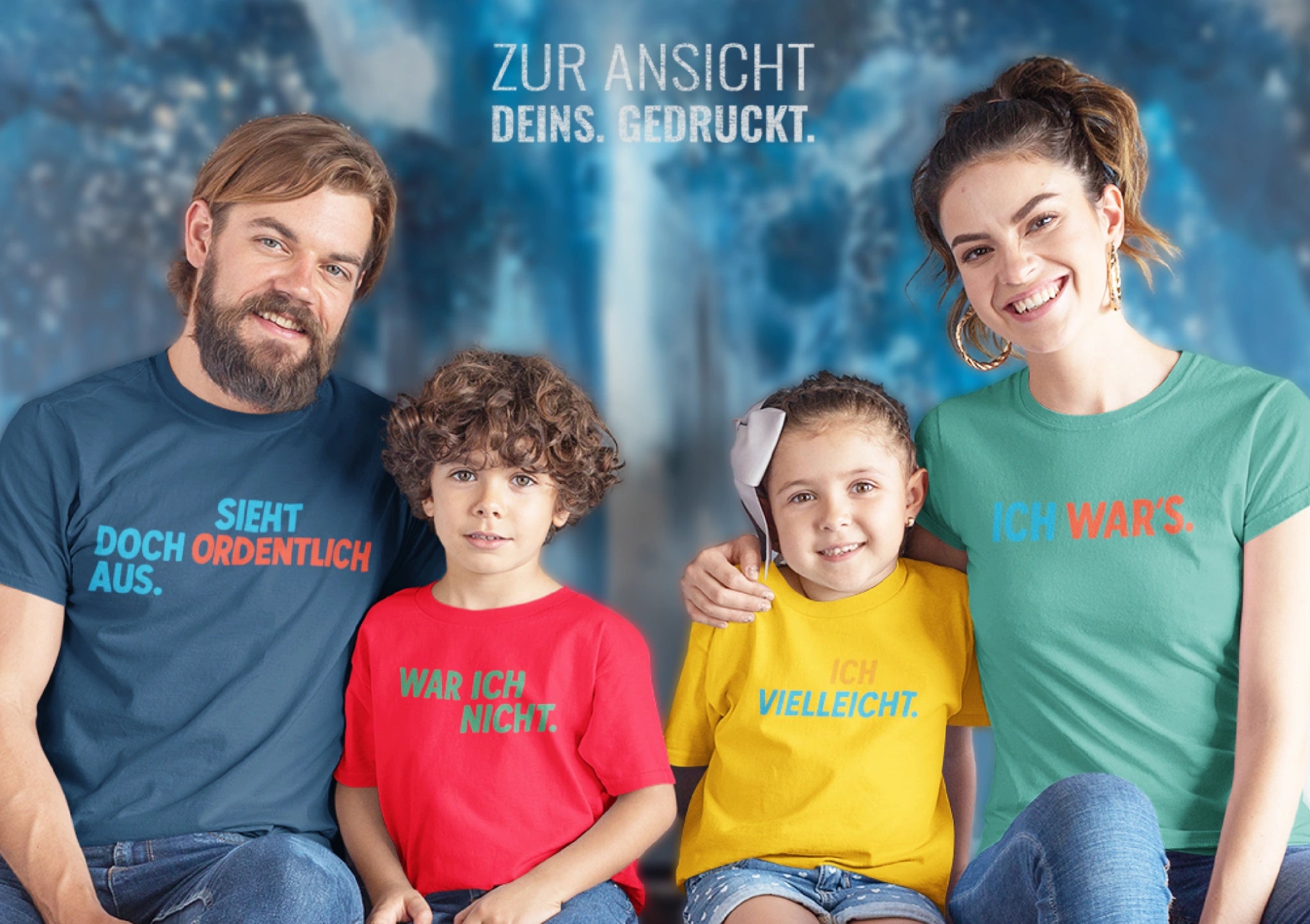 Vier Personen mit bunten Shirts: „Sieht doch ordentlich aus“, „War ich nicht“, „Ich vielleicht“, „Ich war’s“ – vor blauem Hintergrund.